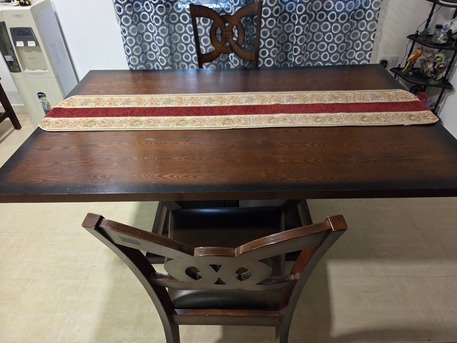 Manama, Furniture, BHD 15,  Dining Table With Chairs For Sale
