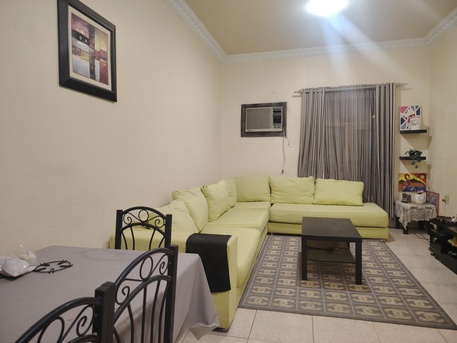 Al Khobar Al Shamalia, Housing Exchanges, SAR 1100/month,  2 BR,  Single Furnished Executive Roon Available On Rent For Pakistani Executive Single Person.