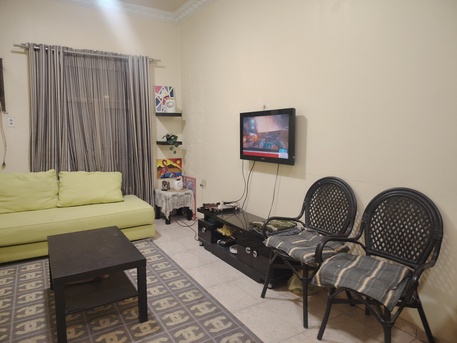 Al Khobar Al Shamalia, Housing Exchanges, SAR 1100/month,  2 BR,  Single Furnished Executive Roon Available On Rent For Pakistani Executive Single Person.