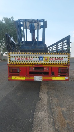 Al Malaz, Vehicles, Cars & Trucks , SAR 1,  Isuzu ZXS,  2014,  Manual,  1 KM,  Isuzu Dyna With 3.6 Ton Crane For Urgent Sale