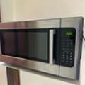 SAR 300,  Microwave Class Pro 62 Litre