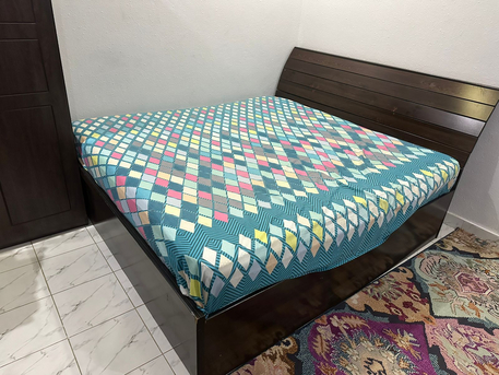 Jeddah, Household Items, SAR 1300,  Double Bed Without Mattress & 2 Door Cupboard For Sale