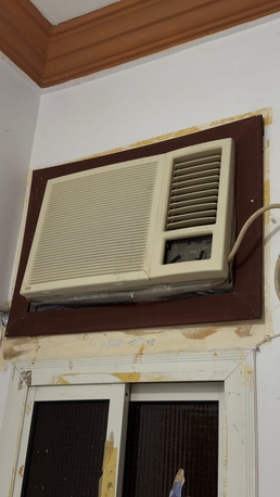 Jeddah, Air Conditioners, SAR 400,  2 Ac For Sale