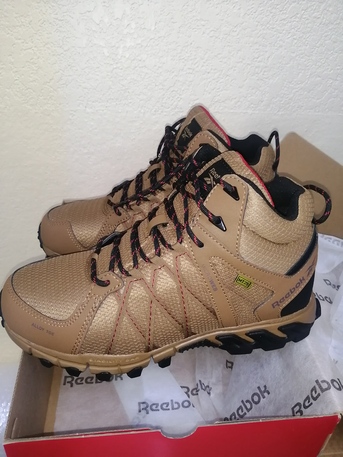 Dammam, Clothing & Accessories, SAR 275,  Reebok Shoes Original
