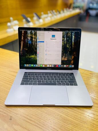 Manama, Computers, BHD 255,  MacBook Pro Core I9 2,9Ghz | 32GB RAM | 1TB SSD |  15.4" Retina (2880×1800) Call 36574541