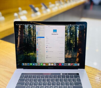 Manama, Computers, BHD 255,  MacBook Pro Core I9 2,9Ghz | 32GB RAM | 1TB SSD |  15.4" Retina (2880×1800) Call 36574541
