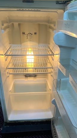 Jeddah, Electronics, SAR 500,  LG Expresscool Refrigerator & Microwave