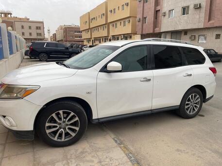 Riyadh, Vehicles, Cars & Trucks , SAR 26000,  Nissan Pathfinder,  2013,  Automatic,  255000 KM,    / 26,000SAR