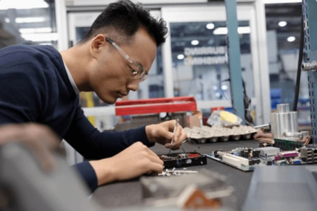 New York, Automotive, Electronic Components Store