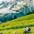Kashmir Vs Manali In Summer Which Hill Station Should You Choose In 2026?