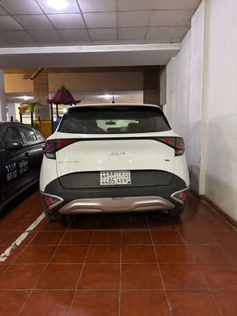 Dammam, Vehicles, Cars & Trucks , SAR 2000,  Kia Sportage,  2023,  Automatic,  100000 KM,  Car  For Monthly Base
