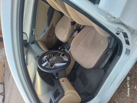Riyadh, Vehicles, Cars & Trucks , SAR 21500,  Hyundai Accent,  2017,  Automatic,  208630 KM,  Car For Selling In Reasonable Price