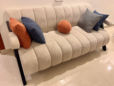Riyadh, Furniture, SAR 475,  Excellent Condition Sofa With Pillows For Sale
