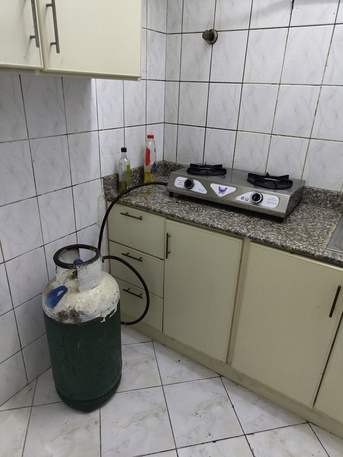 Manama, Appliances, BHD 30,  URGENT SELL BED & CYLINDER DUE TO LEAVING COUNTRY