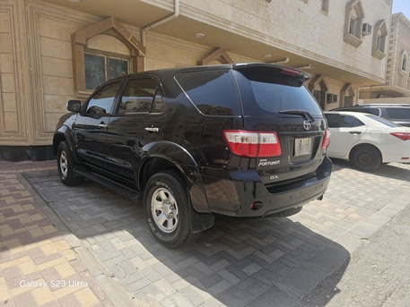 Jubail, Vehicles, Cars & Trucks , SAR 43000,  Toyota Fortuner,  2011,  Automatic,  168500 KM,   - Very Less Odometer