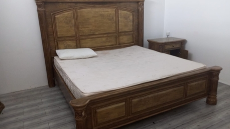 Al Rabwah, Furniture, SAR 600,  Cot With Mattress , Curtain 5*2 Carpet 5*4