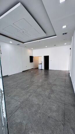 Sitra, Shops, BHD 400,  86 Sq. Meter,  Sitra Industrial Area Shop/showroom Available For Rent
