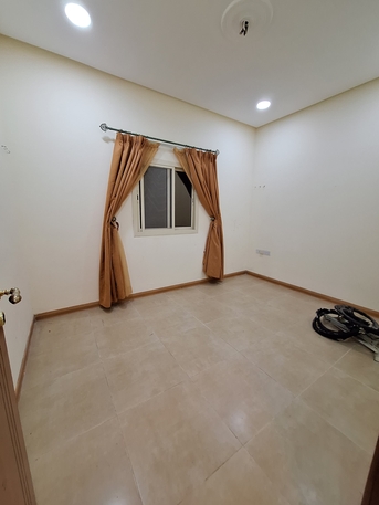 Zinj, Apartments, Flats, Houses & Villas, BHD 250/year,  2 BR,  Amazing Semi Furnishes 2 Bhk For Rent With Ewa