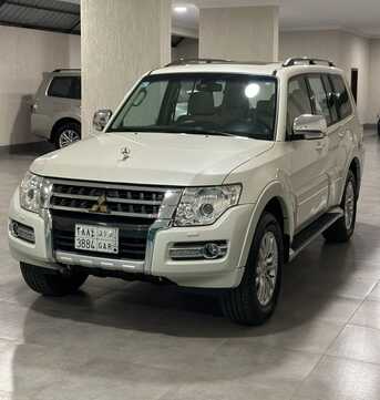 Jeddah, Vehicles, Cars & Trucks , SAR 85000,  Mitsubishi Pajero,  2022,  Automatic,  135000 KM,  Pajero  Full Options