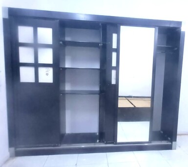 Jeddah, Furniture, SAR 200,  Wardrobe With Moderate Conditions