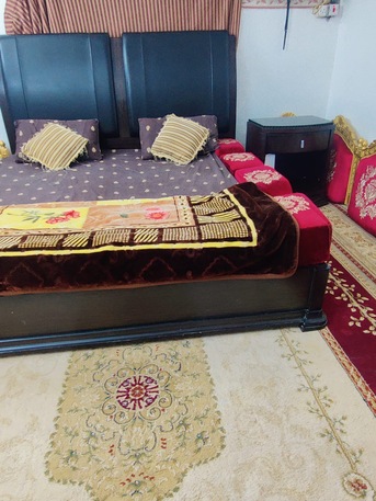 Al Iskan, Household Items, SAR 1100,  Bed Set, AC And Refrigerator