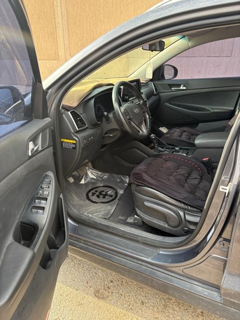 Riyadh, Vehicles, Cars & Trucks , SAR 4500048000,  Hyundai Tucson,  2019,  Automatic,  270000 KM,  Excellent Condition Family CAR  1.6 Diesel