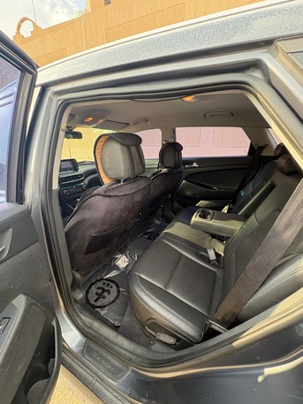 Riyadh, Vehicles, Cars & Trucks , SAR 4500048000,  Hyundai Tucson,  2019,  Automatic,  270000 KM,  Excellent Condition Family CAR  1.6 Diesel