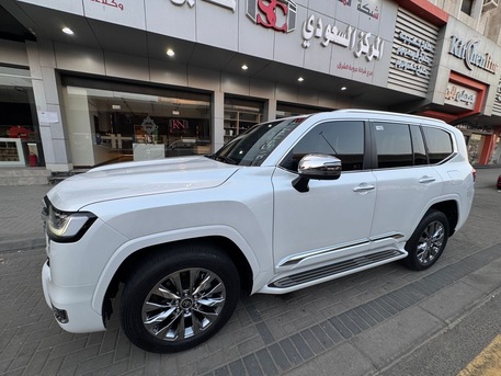 Jeddah, Vehicles, Cars & Trucks , SAR 375000,  TOYOTA  Land Cruiser VXR Top Line 2025 MODEL,  2025,  Automatic,  18000 KM,  TOYOTA  LandCruiser VXR Top Line  MODEL