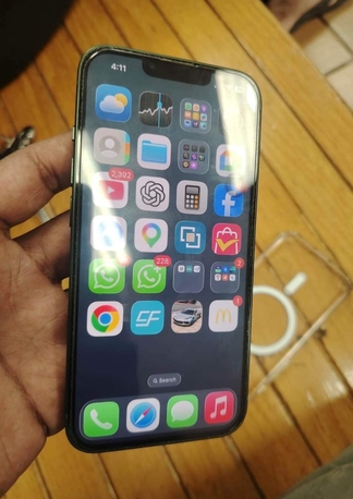 Khobar, Mobile Phones, SAR 850,  Iphone 13 With Box 128GB