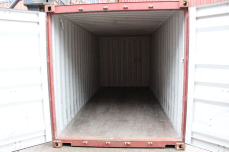 Jeddah, Heavy Equipment, SAR 5500,  Instant Storage Solution! 20ft / 40ft Containers For Sale - Jeddah