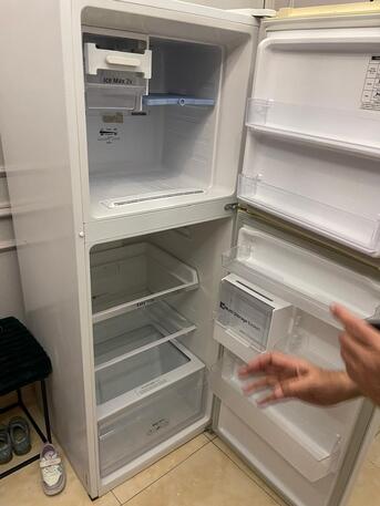 Dammam, Appliances, SAR 800,  Samsung Good Condition Defrost Fridge