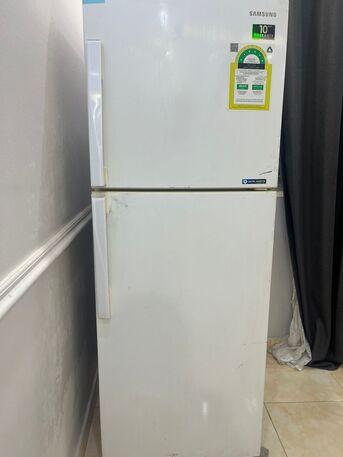 Dammam, Appliances, SAR 800,  Samsung Good Condition Defrost Fridge