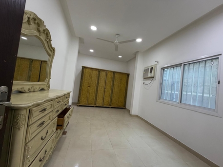 Manama, Apartments, Flats, Houses & Villas, BHD 200/month,  1 BR,  1 BHK SEMI FURNISHED FLAT INCLUDING EWA