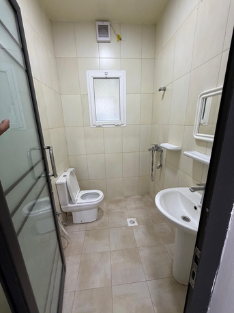 Manama, Apartments, Flats, Houses & Villas, BHD 200/month,  1 BR,  1 BHK SEMI FURNISHED FLAT INCLUDING EWA