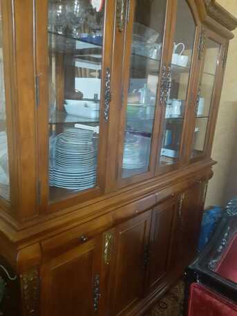 Riyadh, Furniture, SAR 200,  4 Doors Showcase / Crockery Cabinet In Good Condition