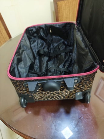 Riyadh, Purses & Wallets, SAR 50,  NEW LUGGAGE