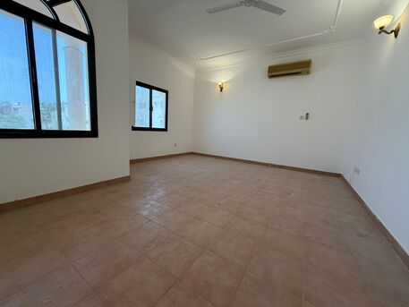 Mahooz, Villas, BHD 800,  Semi-Furnished Private Villa For Rent In Mahooz
