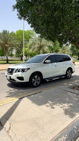 Khobar, Vehicles, Cars & Trucks , SAR 51000,  Nissan Pathfinder,  2018,  Automatic,  275000 KM,  Immaculate Condition, 4x4, Family Car, Cruise Control, Phone Connectivity
