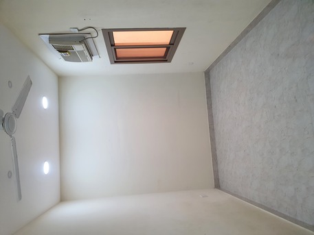 Tubli, Apartments, Flats, Houses & Villas, BHD 160/month,  2 BR,  For Rent Flat With Ewa 160/ Neg