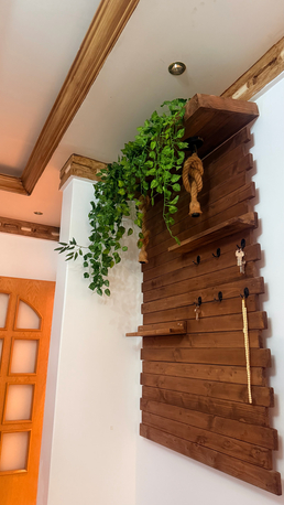 Riyadh, Household Items, SAR 500,  Premium Handcrafted Wooden Wall Panel With Hanging Plants & Hooks