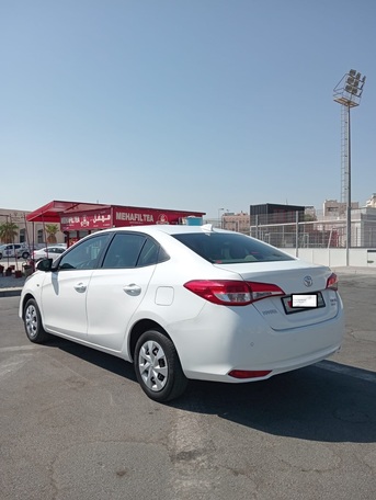 Juffair, Vehicles, Cars & Trucks , BHD 3200,  Toyota Yaris,  2019,  Automatic,  105000 KM,   Engine 1.5, Urgent Sale,