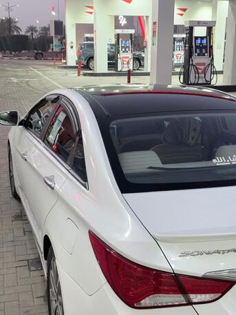 Riyadh, Vehicles, Cars & Trucks , SAR 25000,  Hyundai Sonata,  2014,  Automatic,  218000 KM,  SAR 25000, , , , ,