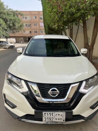 Kabul, Vehicles, Cars & Trucks , Sar 40000,  Nissan Xtrail,  2021,  Automatic,  190000 KM,  I Would Like To Sell My
