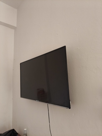Jeddah, Electronics, SAR 300,  TV 43" For Sale