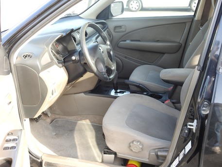 Juffair, Vehicles, Cars & Trucks , BHD 1600,  Mitsubishi Outlander,  2007,  Automatic,  170000 KM,   GLX  MODEL FOR SALE