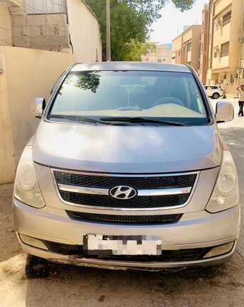 Riyadh, Vehicles, Cars & Trucks , SAR 43,  2016,  2016,  Automatic,  300 KM,  For Sale: Hyundai H1  (Minibus)