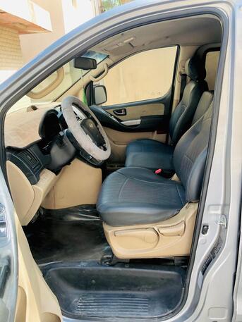 Riyadh, Vehicles, Cars & Trucks , SAR 43,  2016,  2016,  Automatic,  300 KM,  For Sale: Hyundai H1  (Minibus)