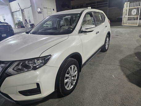 Khobar, Vehicles, Cars & Trucks , SAR 60000,  Nissan X-Trail,  2018,  Automatic,  137000 KM,