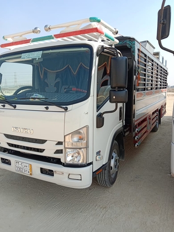 Riyadh, Job Seekers, House Shifting And Company Transport