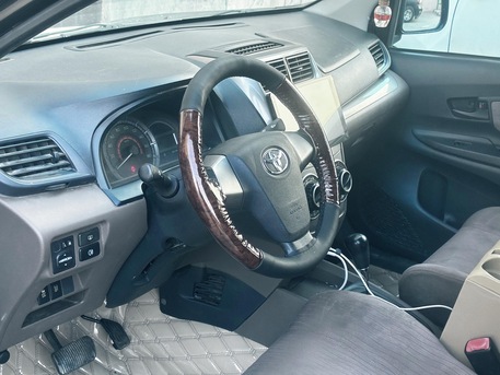 Riyadh, Vehicles, Cars & Trucks , SAR 1800,  Toyota Avanza,  2017,  Automatic,  250000 KM,  Monthly Rent 1800